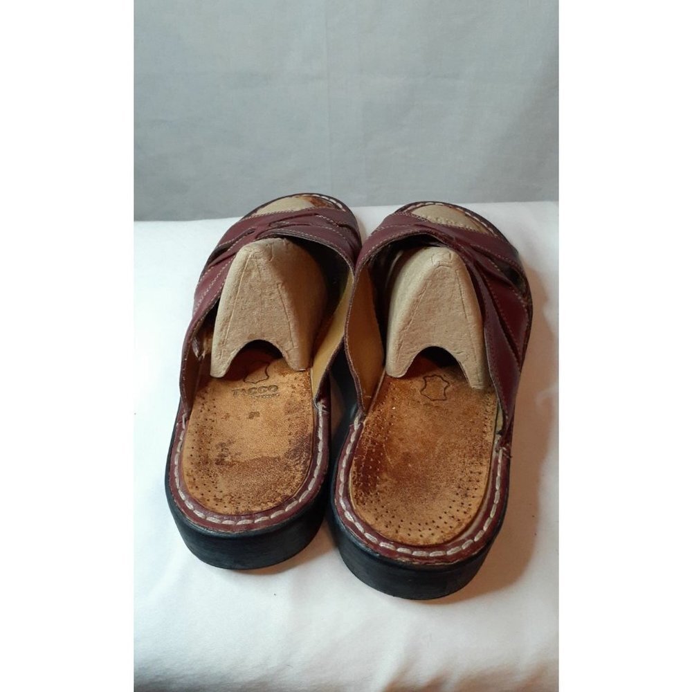 Sandals - Picture 3 of 5
